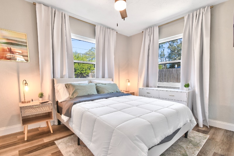 Building Photo - 7335 10th Ave N