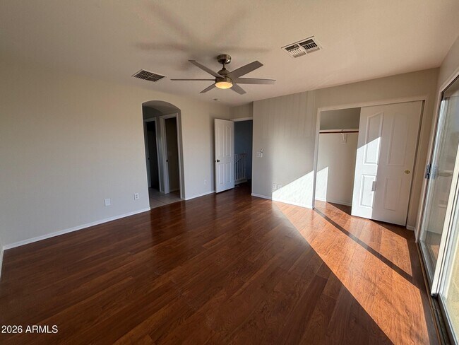 Building Photo - 12849 W Weldon Ave