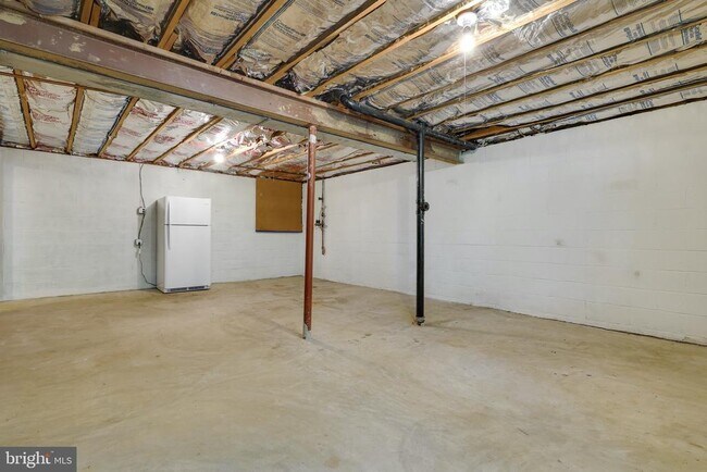 Building Photo - 9622 Cinnamon Creek Dr