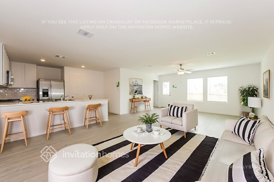 Building Photo - 2510 Flight Trl