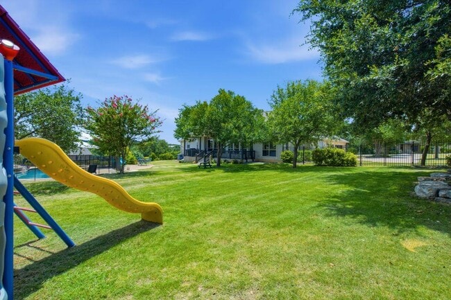 Building Photo - 600 Huck Finn Trail