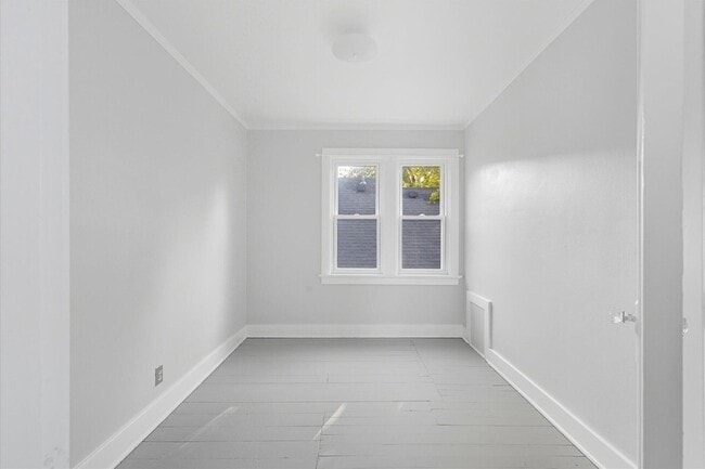Building Photo - 7305 Blanchard St