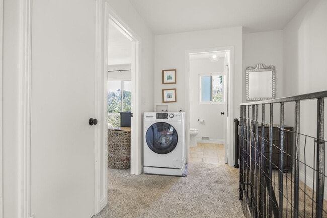 Building Photo - 27462 Country Glen Rd