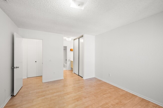 Building Photo - Bright & Spacious Mira Mesa Condo with Dual Primary Suites