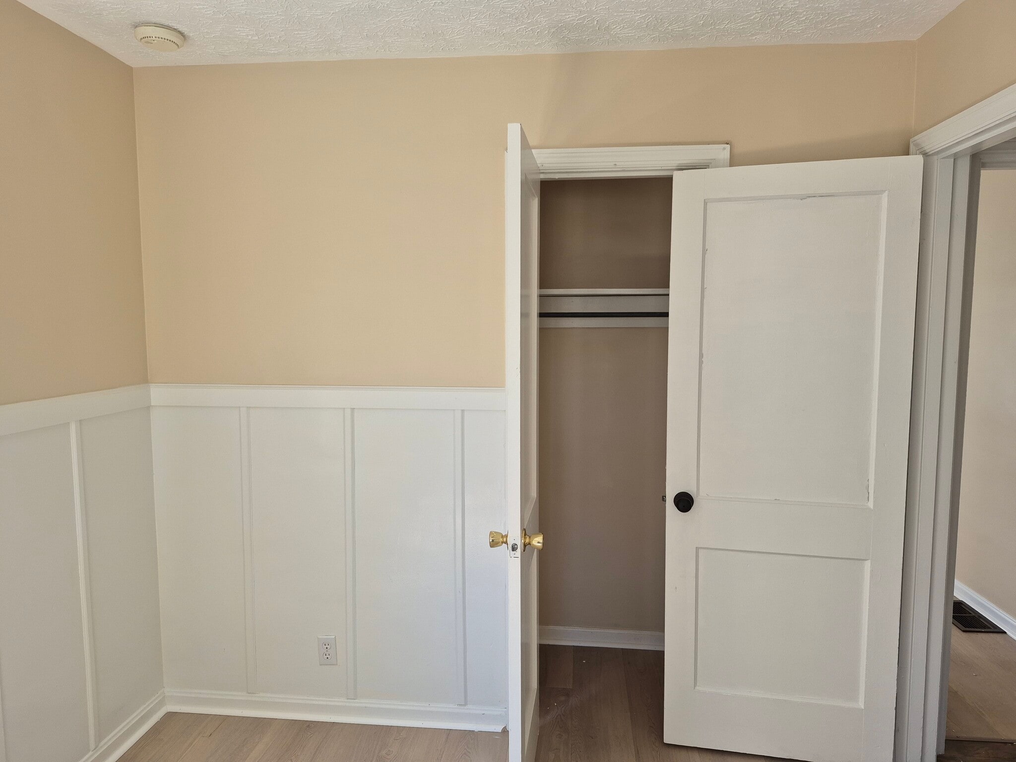 Building Photo - 2827 S 10th St