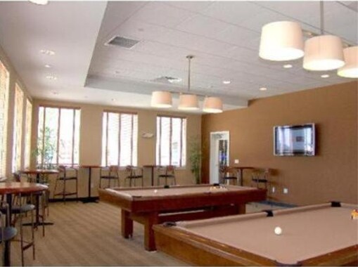 Building Photo - 1 Cityview Ln