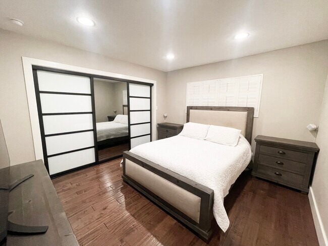 Building Photo - 14717 Terryknoll Dr