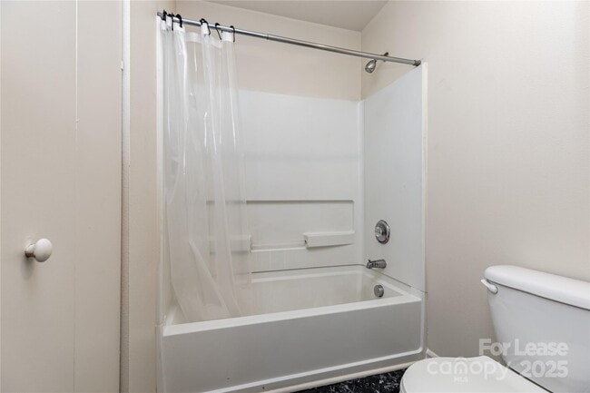 Building Photo - 7311 Mitzi Deborah Dr