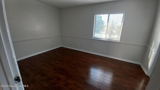 Building Photo - 214 San Juan Cir