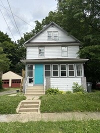 Building Photo - 325 Para Ave