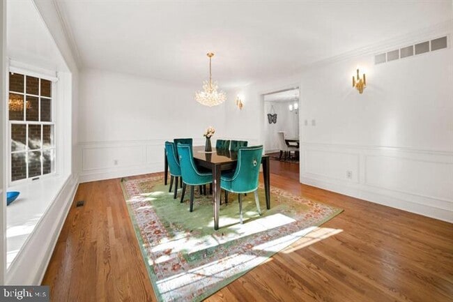 Building Photo - 253 Peoples Way