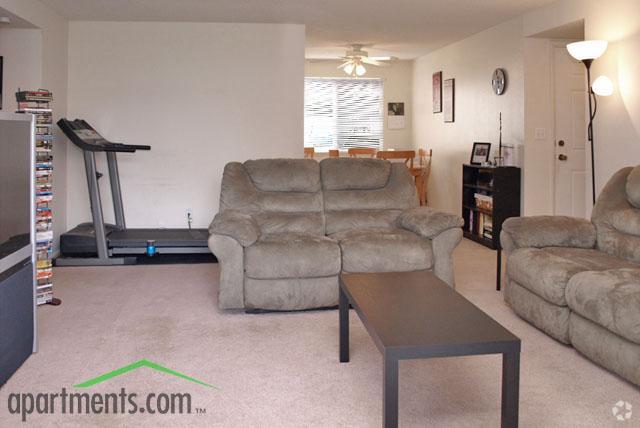 Living Room - Diamond Head Apartments