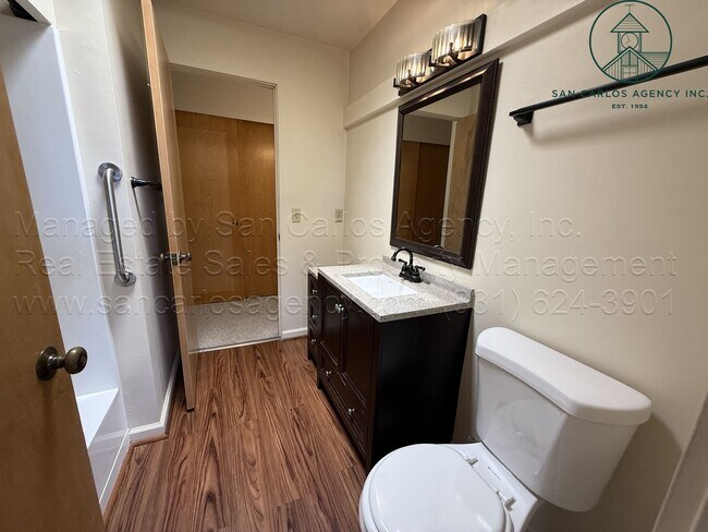 Building Photo - Two Bedroom High Meadow Condominium