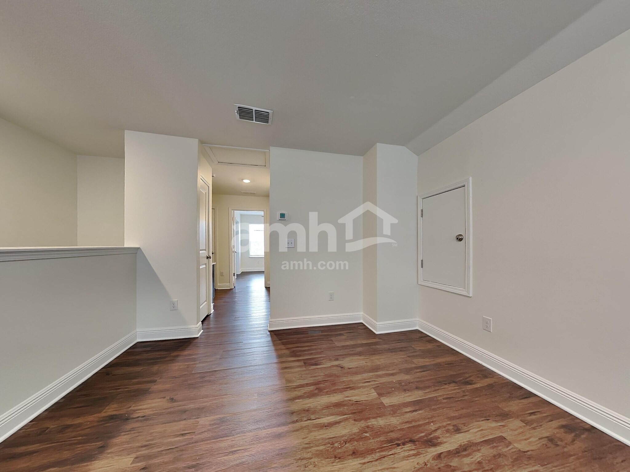 Building Photo - 27695 St Andrews Ave
