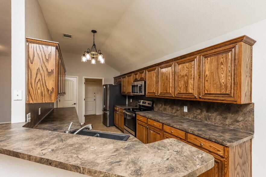 Building Photo - 4525 Grainland Ct