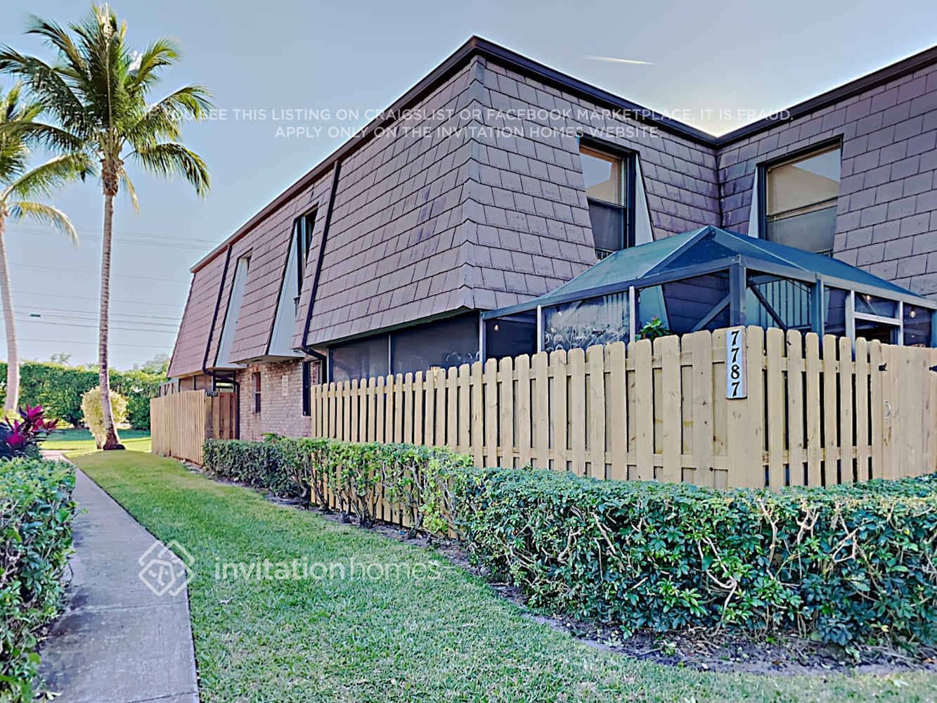 Building Photo - 7789 Courtyard Run W