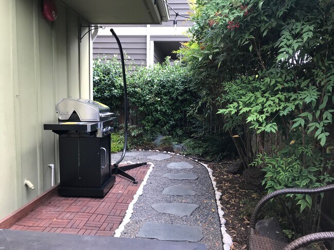 Building Photo - 2637 NW 56th St