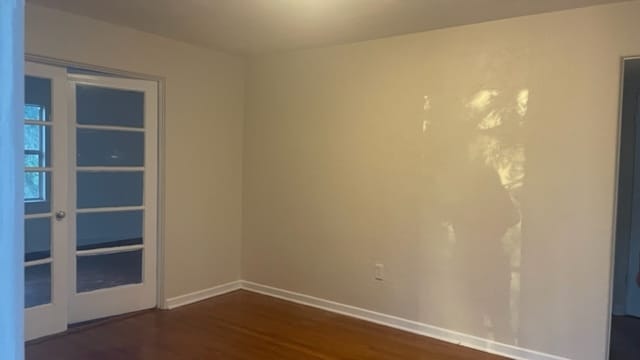 Building Photo - 516 E Esther St