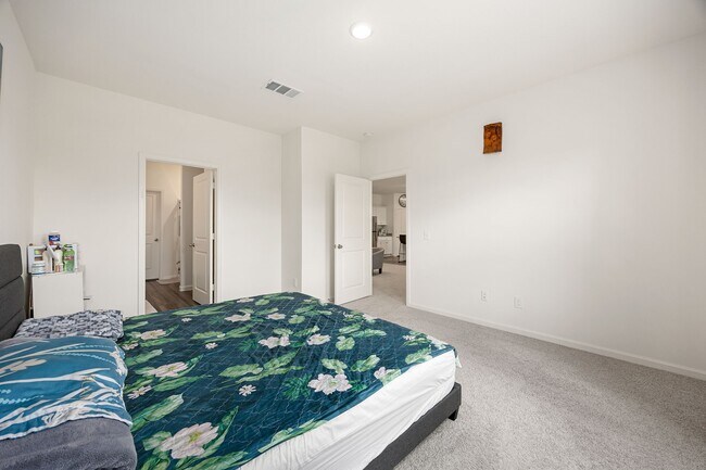 Building Photo - 3012 Pearl Shr Dr