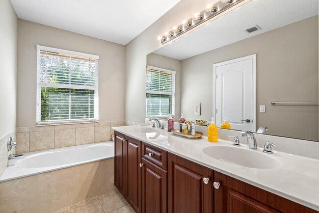 Building Photo - 5979 Monterra Club Dr