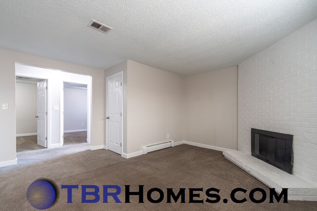 Building Photo - 8656 W 62nd Pl