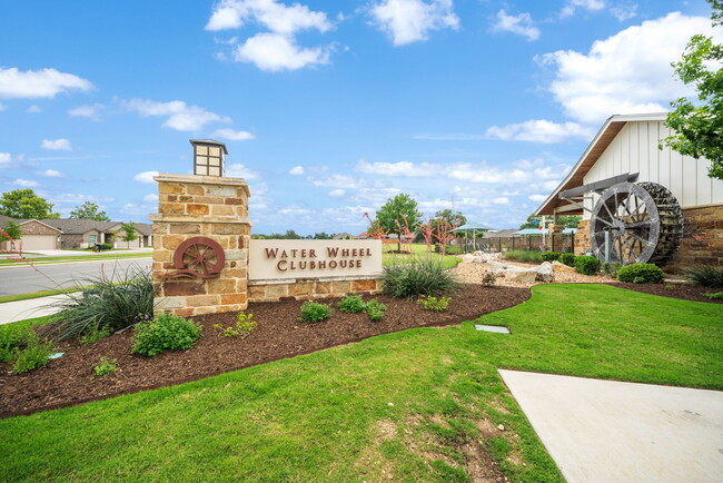 Building Photo - 14636 Cregg Ml Dr