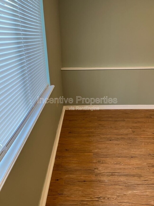 Building Photo - 1954 Conway Rd