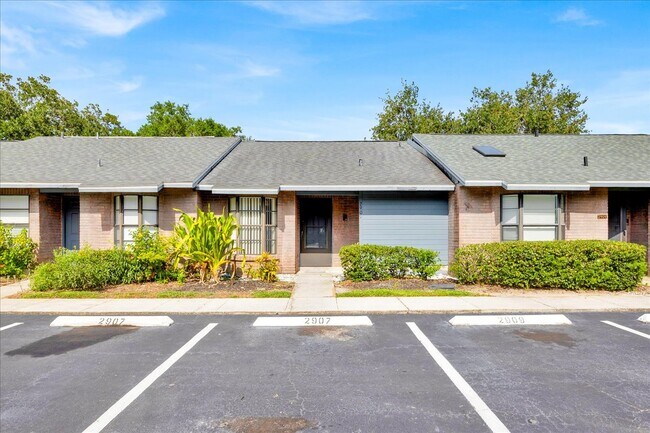 Primary Photo - 2907 Prince Oak Ct