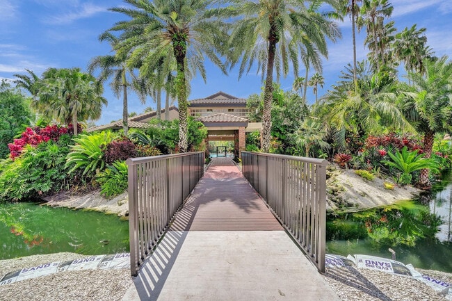 Building Photo - 3902 Trenton Ave