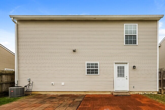 Building Photo - 2349 Providence Ct