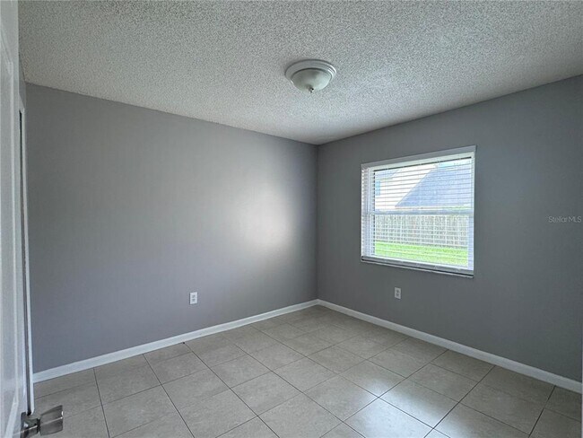 Building Photo - 3188 Shingle Creek Ct