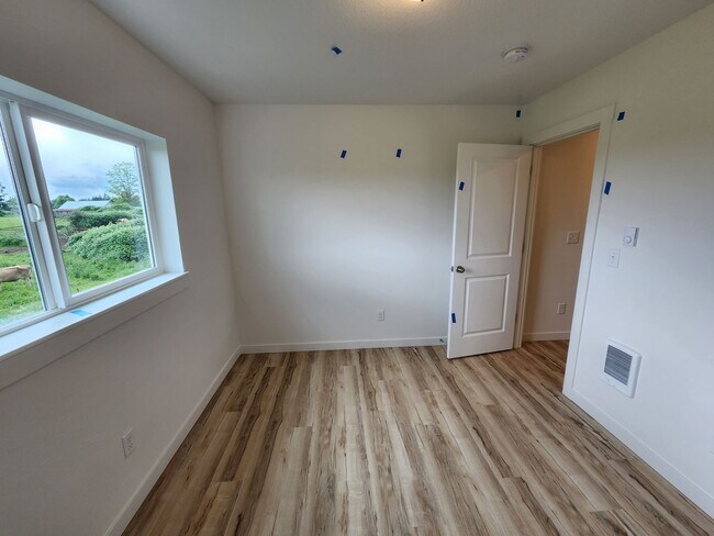 Building Photo - 1014 Peach Rd