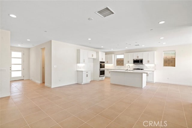 Building Photo - 74356 Nichols Dr