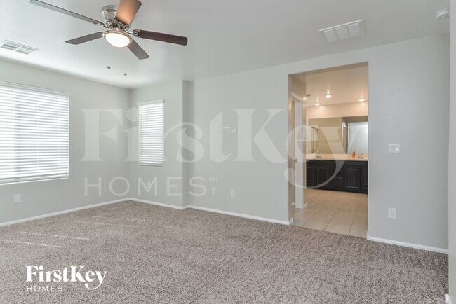 Building Photo - 7405 Osteville Bay Ct