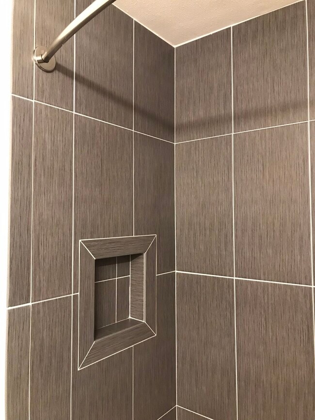 Building Photo - 2321 Ellis St