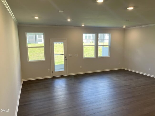 Building Photo - 6020 Grey Colt Wy