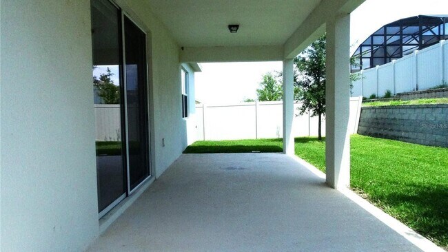 Building Photo - 7641 Syracuse Dr