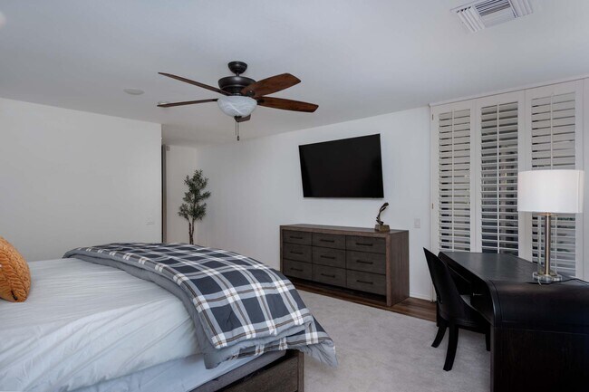 Building Photo - 2 Lehigh Ct