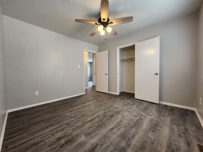 Building Photo - 4303 Ericson Dr