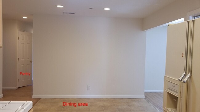 Building Photo - 34199 Cromwell Pl