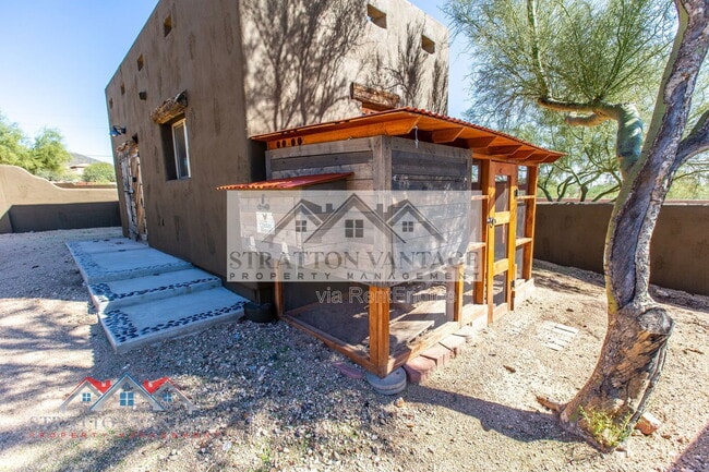 Building Photo - 39614 N 7th St