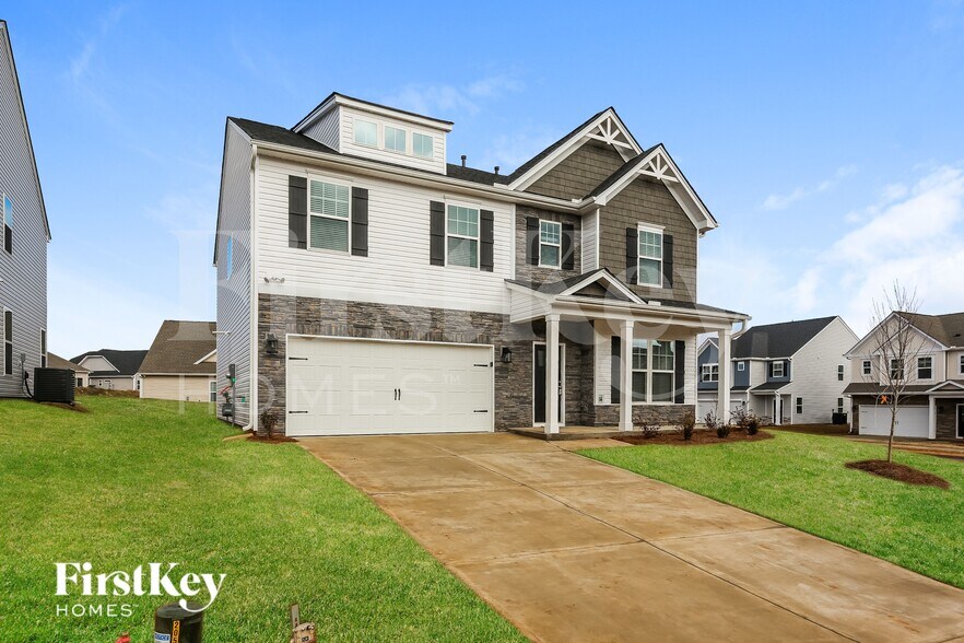 Building Photo - 1000 Mission Hill Ln