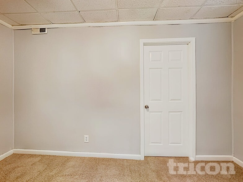 Building Photo - 7837 Poppy Seed Pl