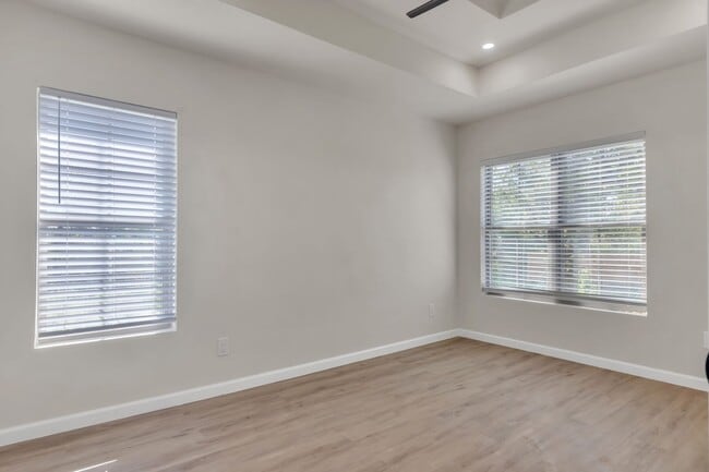Building Photo - Newly Remodeled Units!