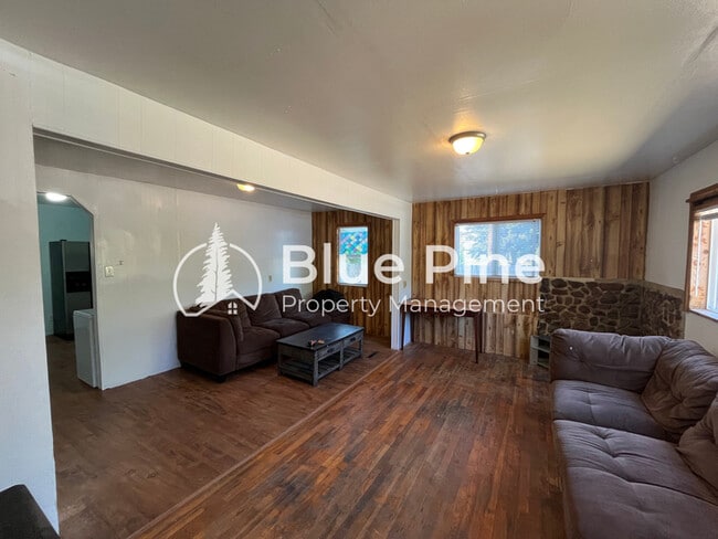 Building Photo - 11788 E 129 N