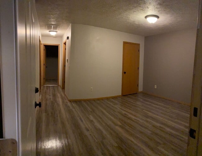 Building Photo - Coming Available Soon!!