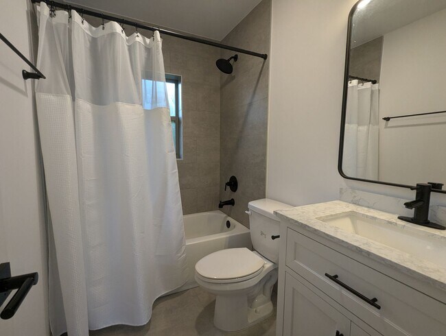 Building Photo - Welcome to San Marco Sq Apartments - CHECK OUT THIS 18mo LEASE - NOW OFFERING a 2 bedroom apartme...