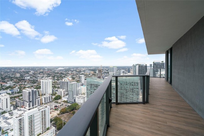 Building Photo - 1300 S Miami Ave