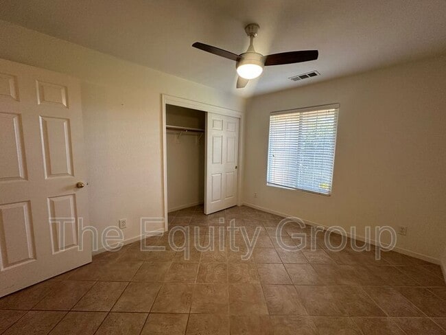 Building Photo - 2409 N Linda Vista St