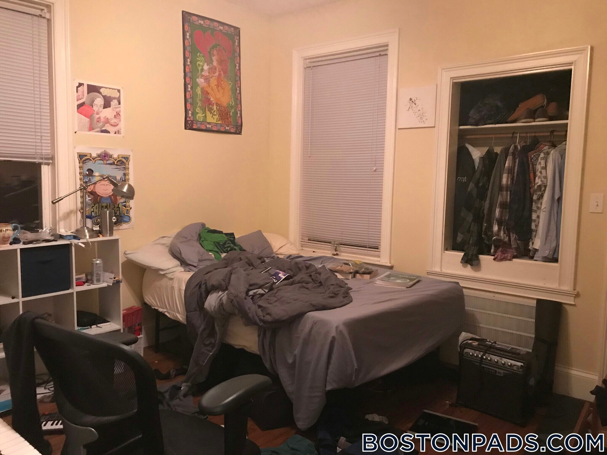 Building Photo - 731 Parker St